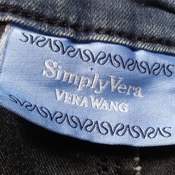Vera Wang Jeans - Picture 3 of 4